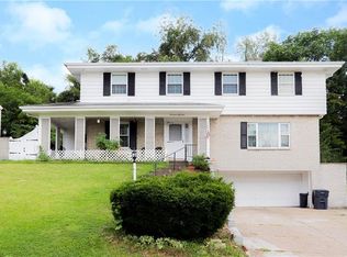 1465 Great Oak Dr, Pittsburgh, PA