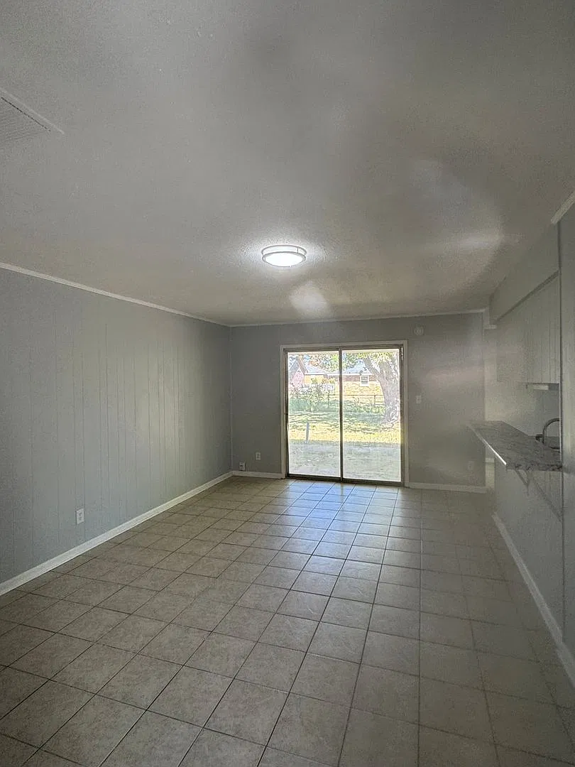 Newly renovated Home — Photo 2
