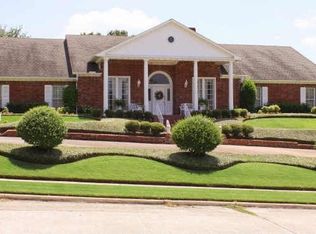 1717 Surrey Ct, Garland, TX 75043