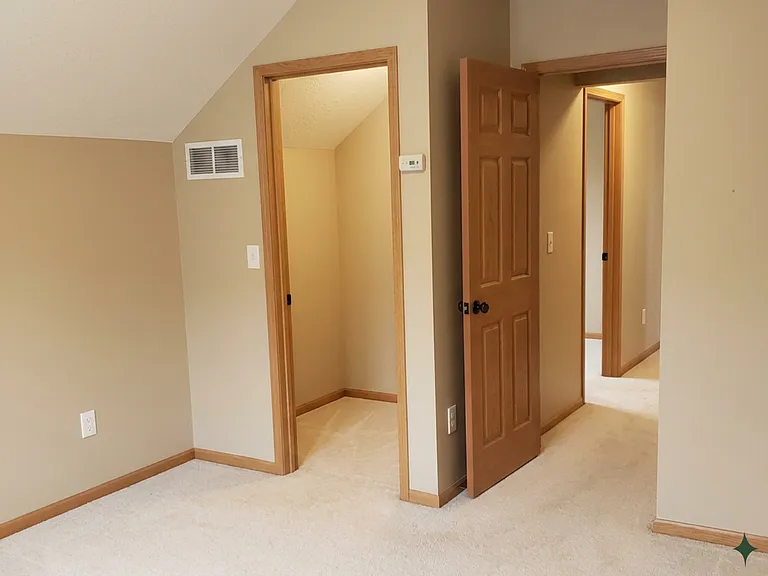 522 Thistleview Dr — Photo 23