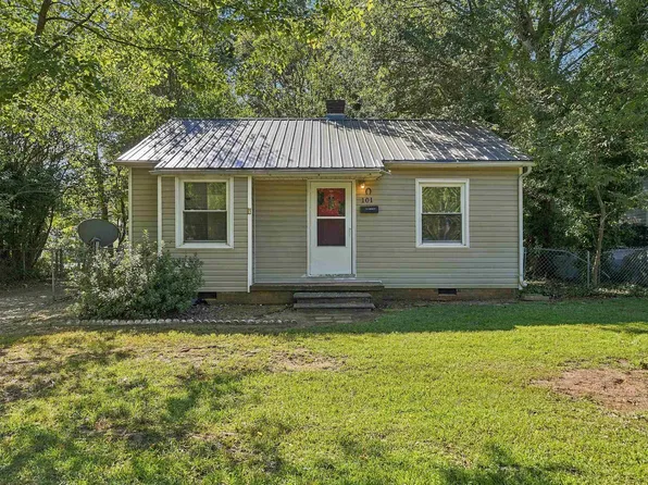 101 Tyler Ct, Spartanburg, SC 29301