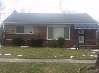 23141 Kenosha Ave, Oak Park, MI 48237