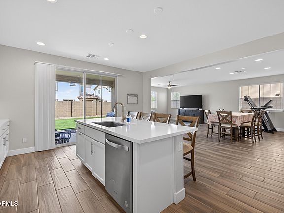 5th image of 21262 E KINGBIRD Drive