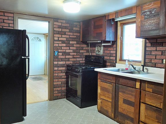3rd image of 1408 N Grandview Blvd