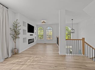 5430 Crabtree Park Ct, Raleigh, NC 27612