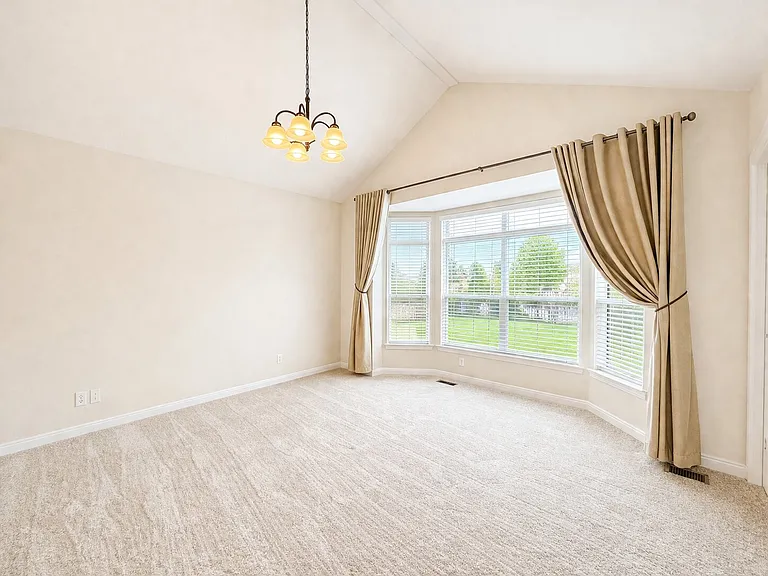 4392 Navin Field Ln — Photo 16