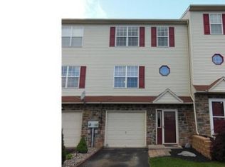 7271 Adams St, New Tripoli, PA 18066