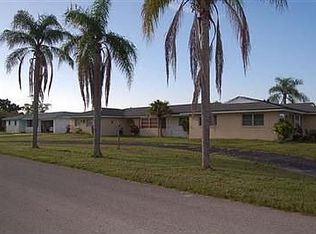 1608 S Flossmoor Rd, Fort Myers, FL 33919