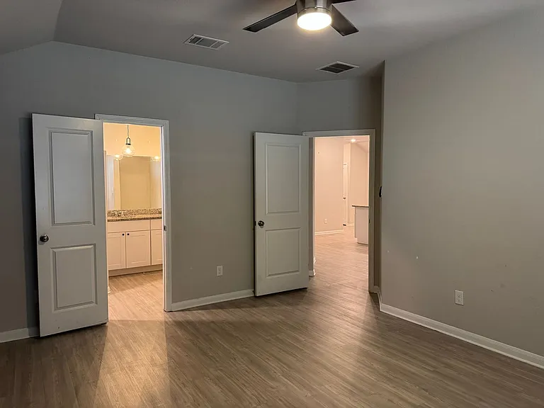 12702 Mirecourt Way — Photo 17