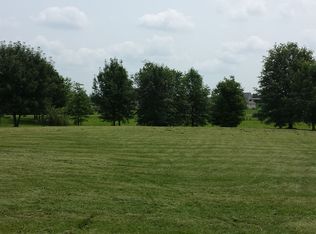 4773 Walnut Hill Dr, Aviston, IL 62216