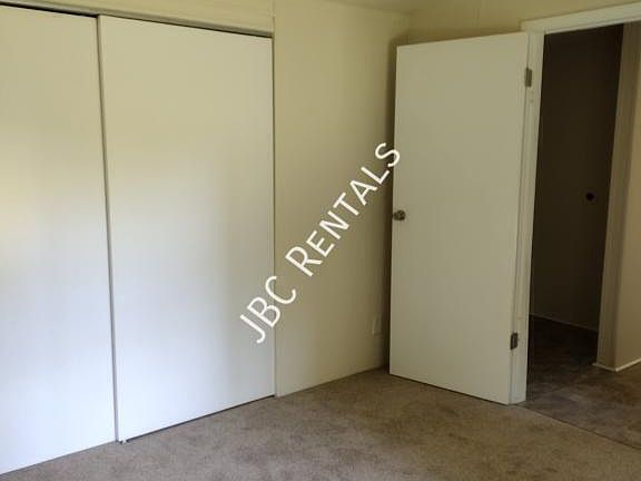 5th image of 5015 Middle Rd Lot 5