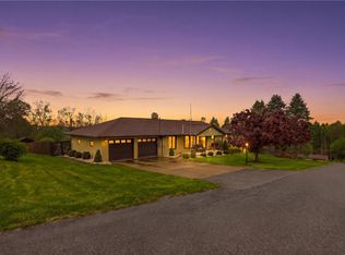506 Ruby St, Windber, PA 15963
