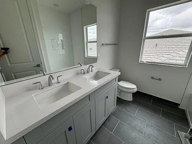 12586 Nautilus Cir — Photo 18