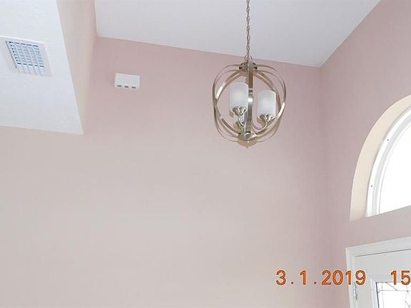 5th image of 30 Roller Ln