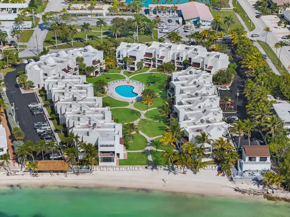 601 W Ocean Dr APT 209D, Key Colony Beach, FL 33051