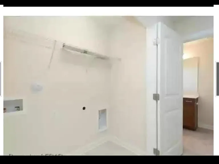 140 Chownings Dr — Photo 5