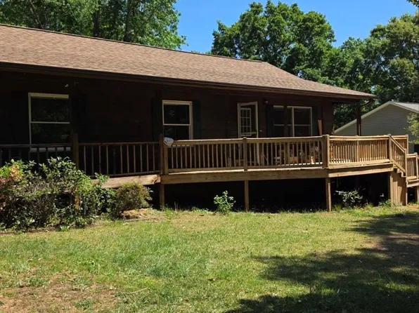 2008 Rock Springs Cir, Denver, NC 28037