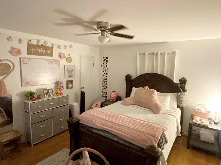 584 Holt Ln #3 — Photo 3