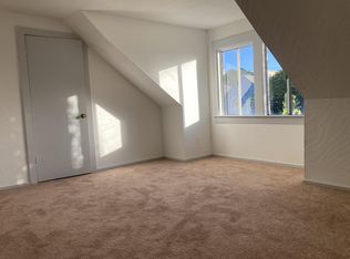 552 Merrimac St, Oakland, CA 94612