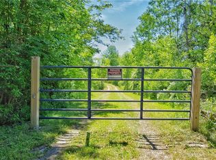 3117 W Oak Hill Rd, Jamestown, NY 14701