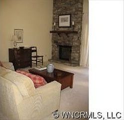 1st image of 210 Juniper Ln