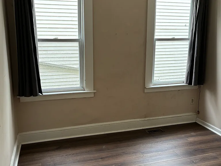 64 Burr St #1 — Photo 5