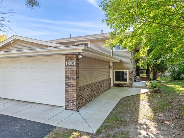 18391 Creeks Bend Dr, Minnetonka, MN 55345