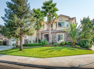 2430 Serena Ave, Clovis, CA 93619