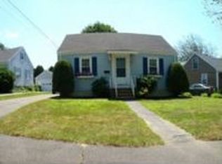5 Braeburn Rd, Portland, ME 04103