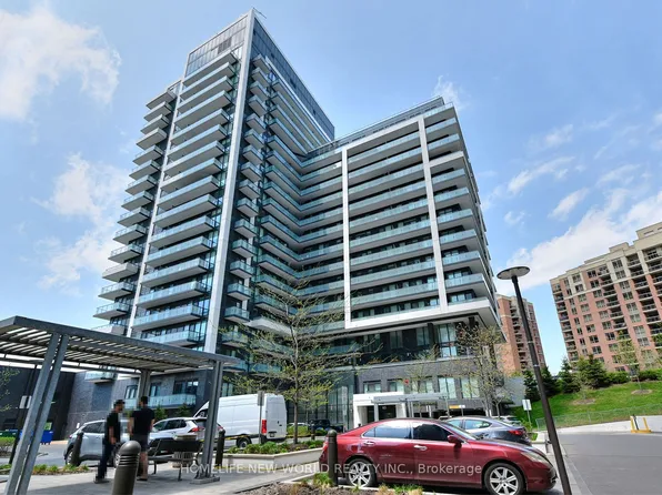85 Oneida Cres #811, Richmond Hill, ON L4B 0H4