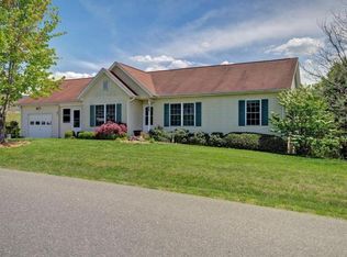 100 Sunset Rdg, Buena Vista, VA 24416
