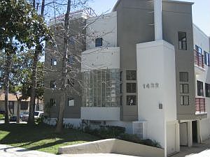1st image of 1432 Barrington Way APT 102