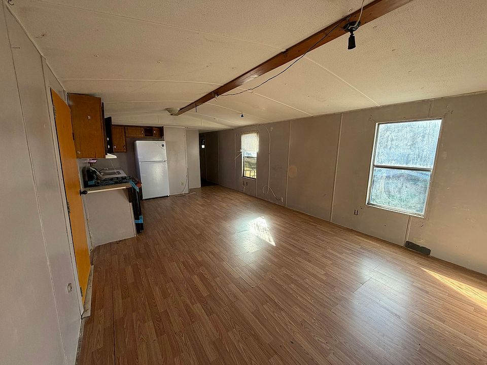 1st image of 300 Sequoyah Dr NE #86
