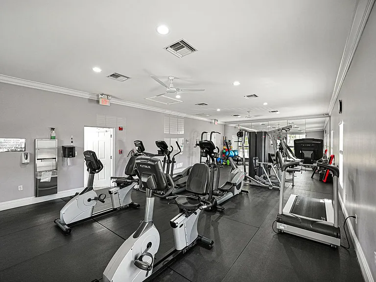 6279 Bay Club Dr #3 — Photo 41