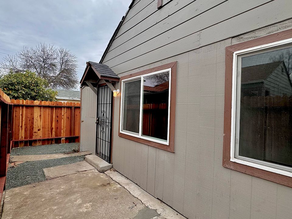 1st image of 203 W Madill St