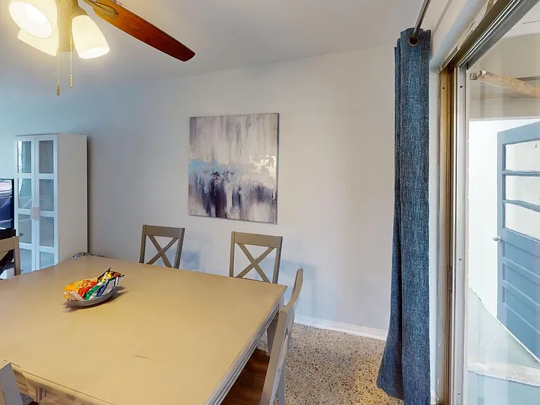 328 Slayton Ave — Photo 34