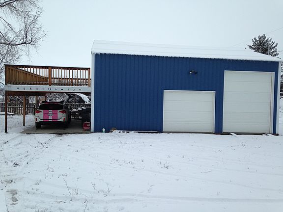 3rd image of 410 S 1st St