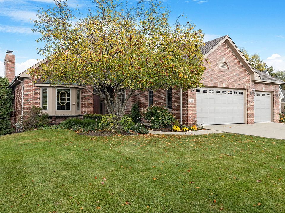 1st image of 13495 Cambridge Dr
