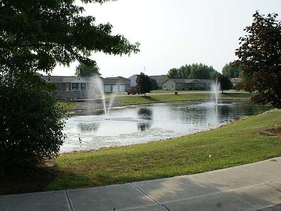 2nd image of 601 Fauna Cir