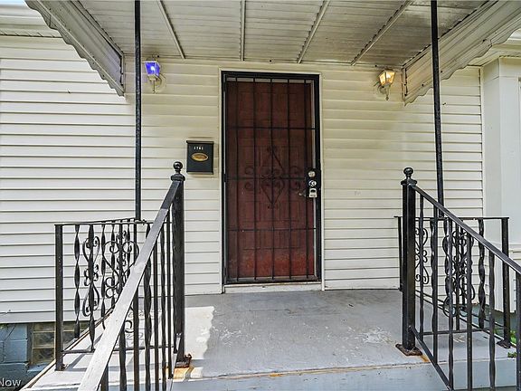 3rd image of 1761 Marks Ave