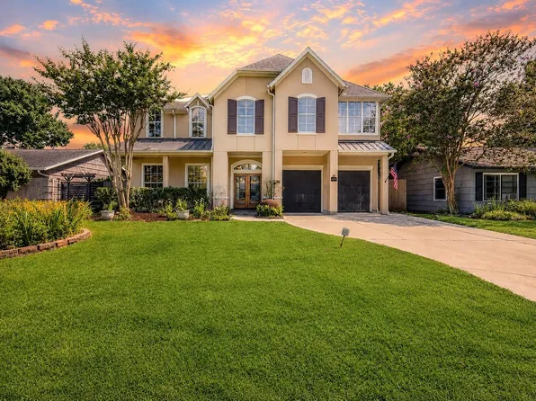 4911 Imperial St, Bellaire, TX 77401