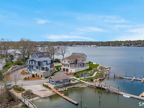 3rd image of 29 Dubois Drive #29