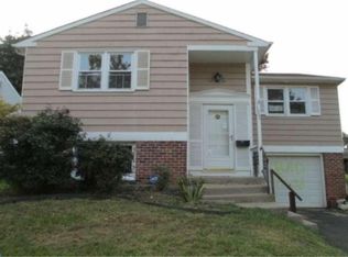 1557 Saint James Pl, Roslyn, PA 19001