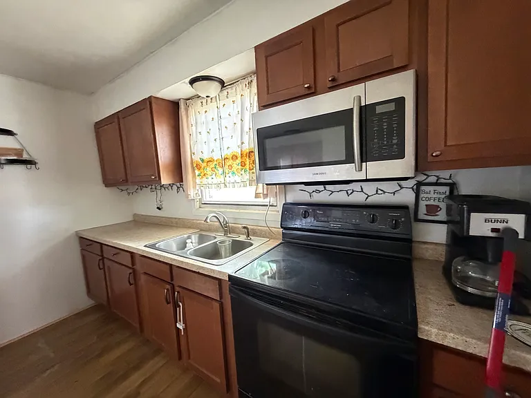 510 N Jefferson St — Photo 4