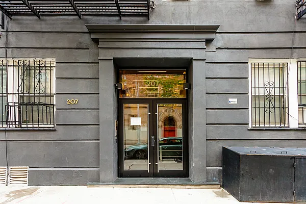 Rented by Abode Residential LLC | media 11