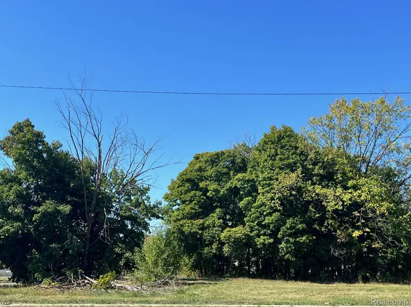 2943 E Vernor Hwy, Detroit, MI 48207