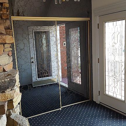 3rd image of 130-132 N Market St