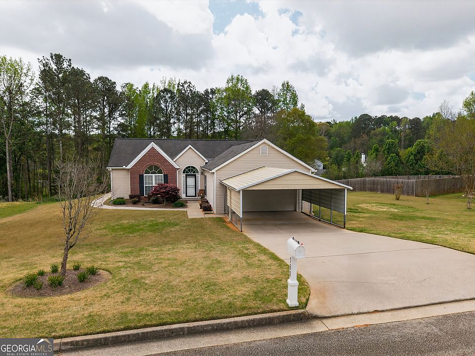 1st image of 181 Windsor Cir