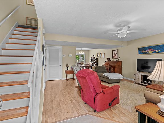 3rd image of 7100 Porcher Dr. #A