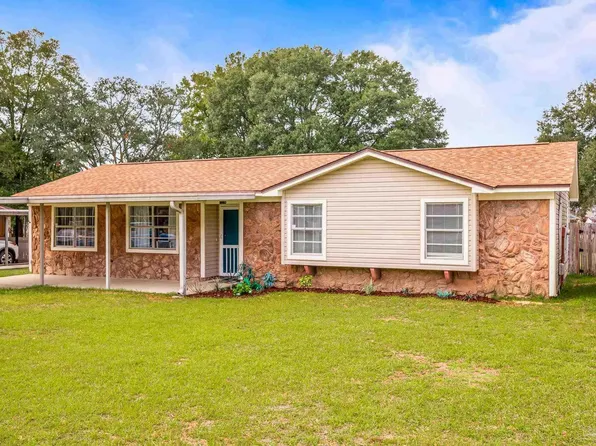 2763 Christine St, Pensacola, FL 32526